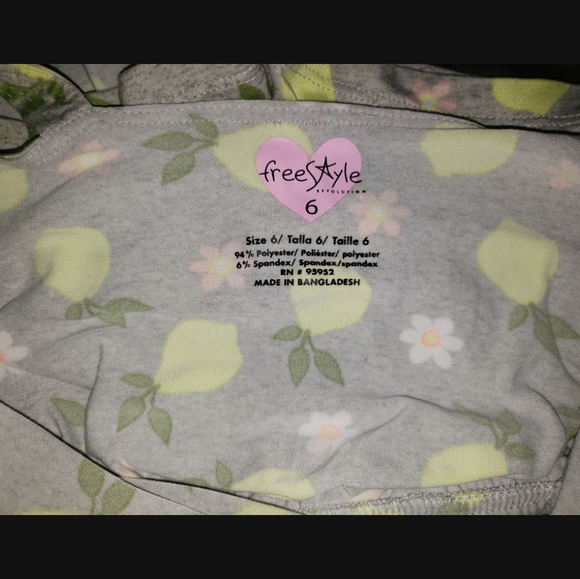 Rompers Bundle (4 count) sz 6 - Picture 9 of 15